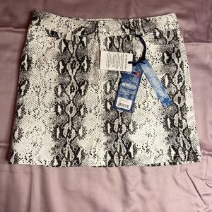 High waisted snake skin mini skirt